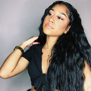 Meet your Posher, Taylor